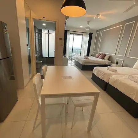 Teega Suites Puteriharbour By Wp Homestay Johor Bahru Bagian luar foto