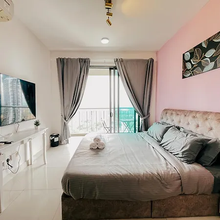 Teega Suites Puteriharbour By Wp Homestay Johor Bahru Bagian luar foto